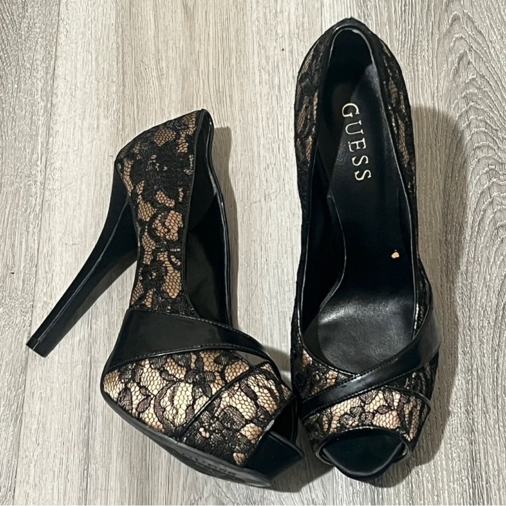 Guess Elegant Black and Gold Lace Heels